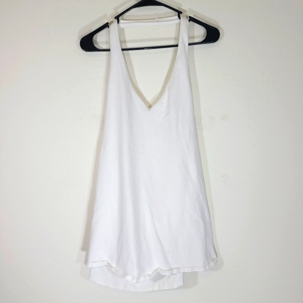Torrid halter top white with flaw 4X